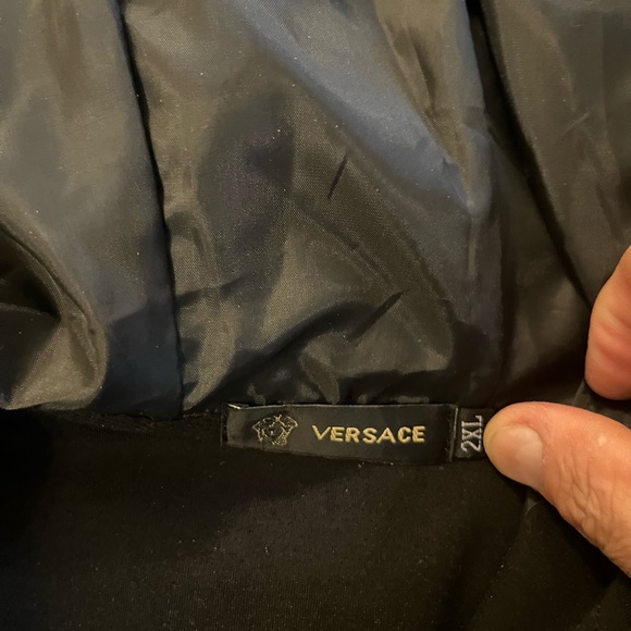 Preowned Versace Black Hoodie with Gold Tracksuit XXL fits like a large 🇮🇹🇮🇹🇮🇹 - Picture 6 of 13